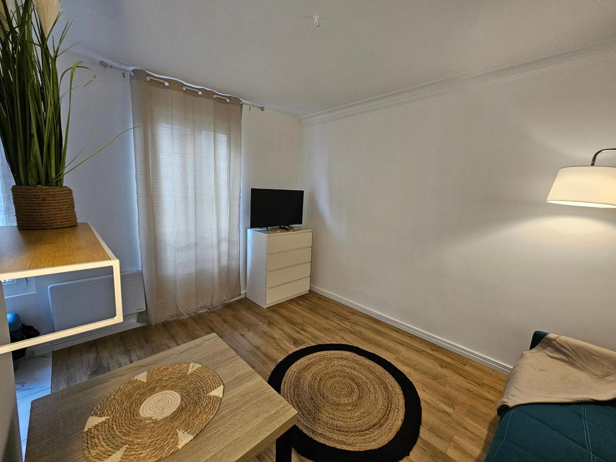 Appartement A Paris Clichy Экстерьер фото